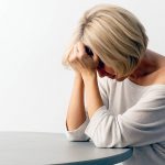 Забота без чувства вины: как не сгореть, помогая близким